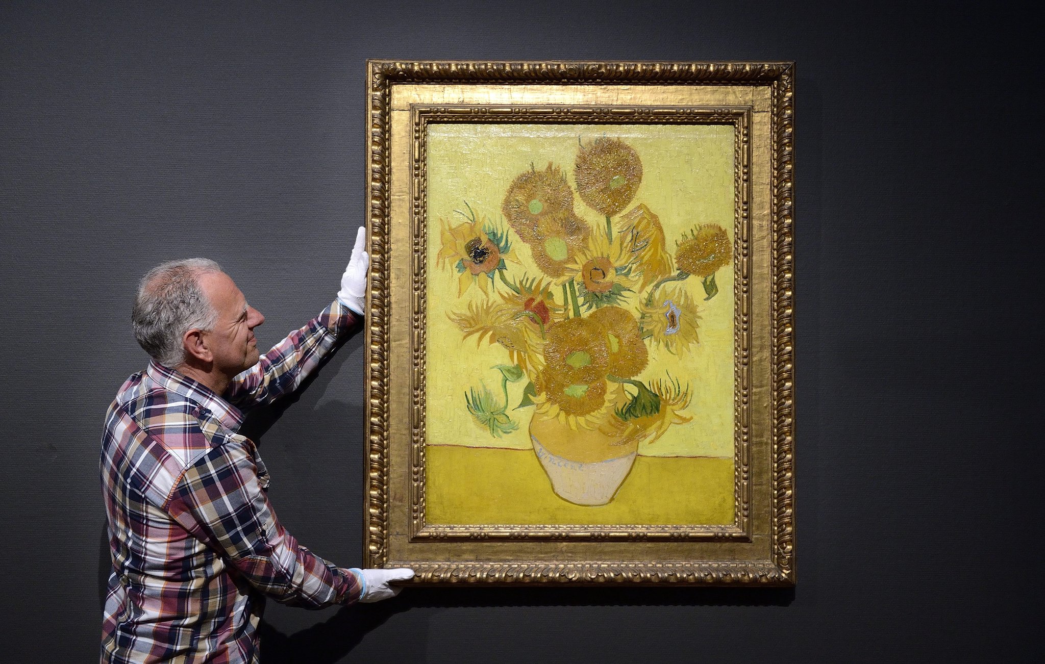 Gdy zwycięzca bierze wszystko, czyli dlaczego ludzie kochają „Słoneczniki” van Gogha?