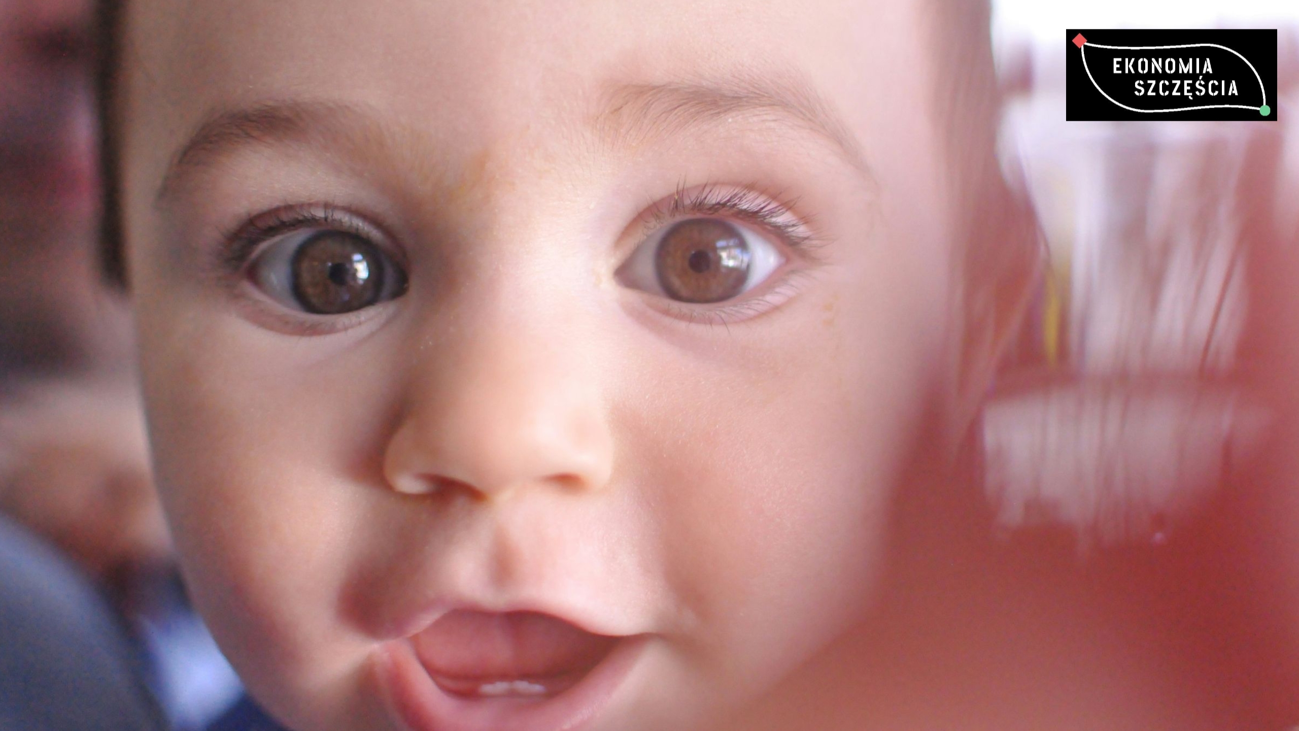 Zacznij od szczęścia – co nauka mówi o radosnych dzieciach